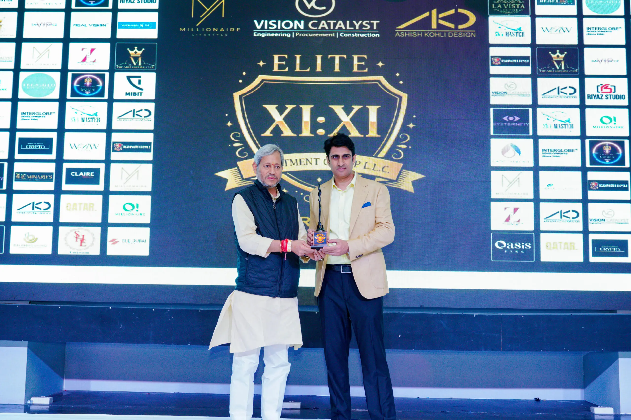 Fame King Vasu Jit Kalia takes the centre stage with the Media Strategist of the Year award
