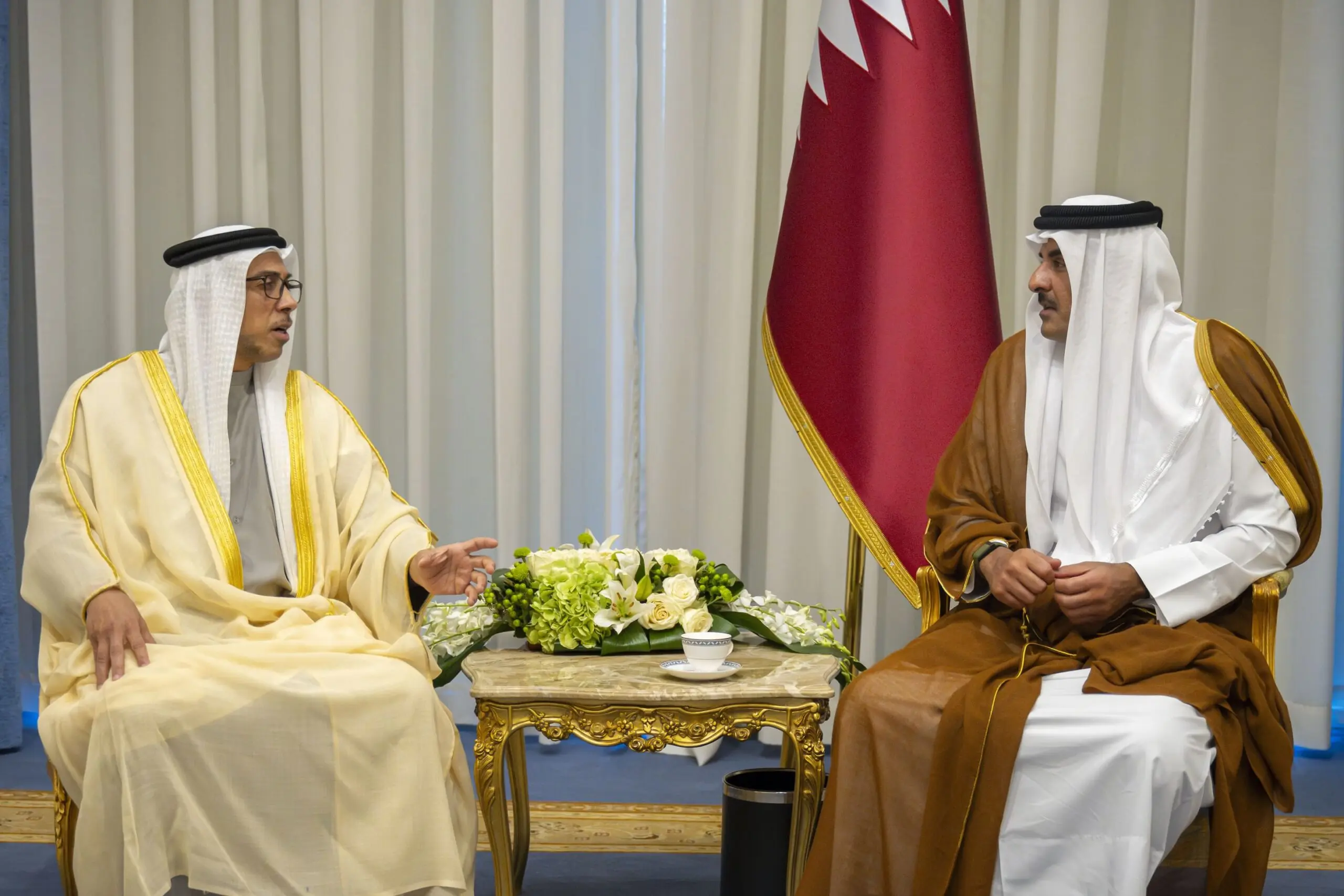 Mansour bin Zayed meets Emir of Qatar in Sharm El-Sheikh