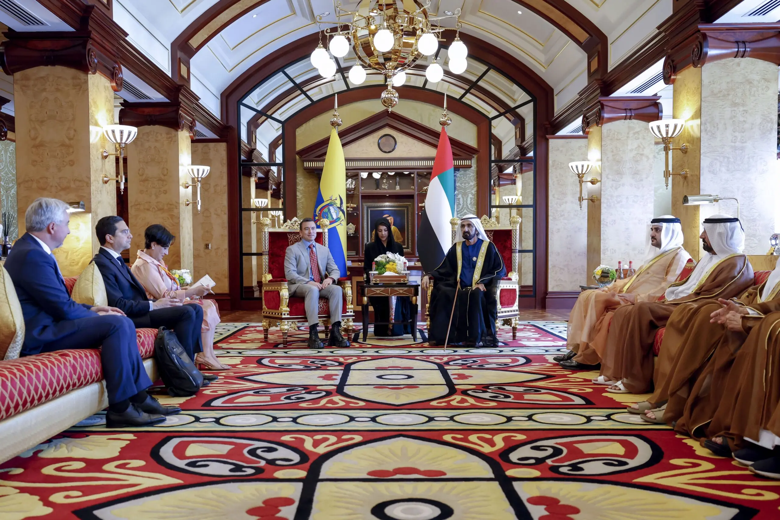 Mohammed bin Rashid discusses with Ecuador’s President ways to enhance cooperation, deepen bilateral ties